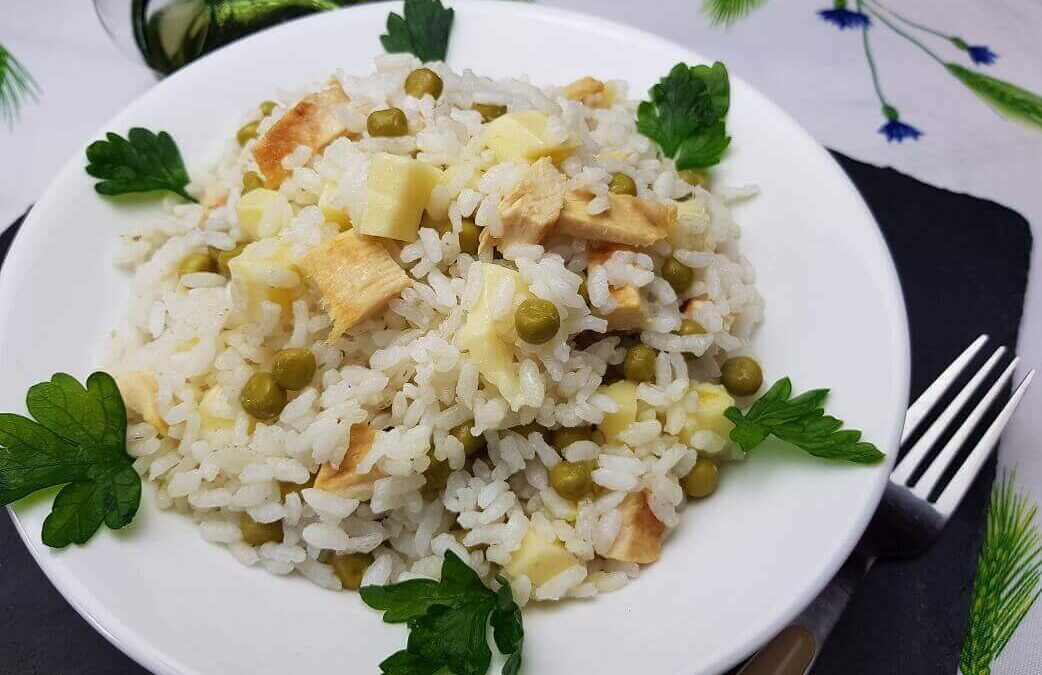 RISO CON POLLO E PISELLI