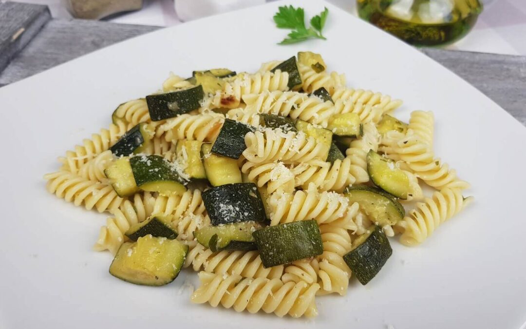 PASTA CON ZUCCHINE