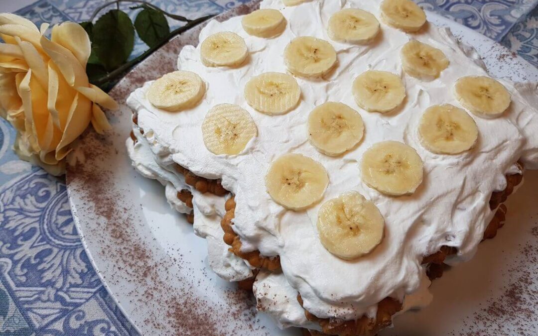 TORTA FREDDA ALLE BANANE E PANNA